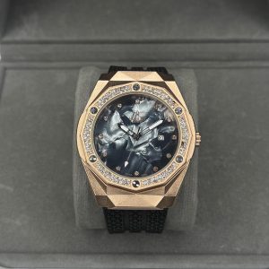 هابلوت صفحه سنگی تقویم دار (HUBLOT)